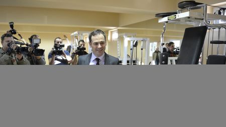 Pe cine mai vinzi, Ionuț? ProSport îți oferă trei sugestii în cazul în care rămâi în pană de idei