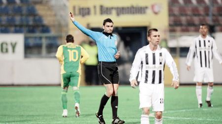 Crăciunescu a luat foc!** Șeful CCA amenință că îl demite pe tușierul care ar fi validat golul lui Pătrașcu după vizionarea probei video