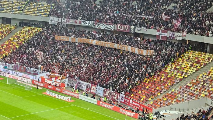 Galeria Rapidului, gest grosolan la derby-ul cu Dinamo! Ce au făcut giuleştenii în timpul momentului de reculegere pentru Hîldan, pentru Domide şi pentru victimele exploziei din Rahova