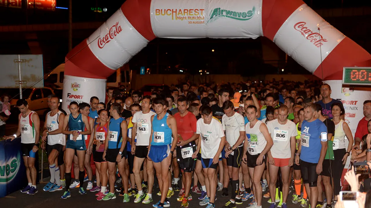 A III-a ediție a Bucharest NightRun a adunat câteva sute de bucureșteni la Pasajul Basarab, la cel mai mare eveniment de running nocturn din România