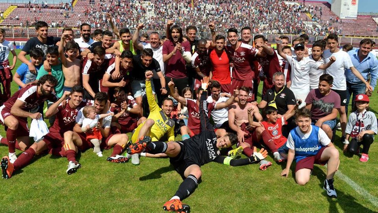 Lichidatorul judiciar a anunțat oficial LPF că n-a împuternicit pe nimeni să înscrie Rapid în Liga 1. Comisia de Disciplină a rămas în pronunțare până joi la ora 13:00