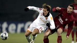 Eugen Trică va putea juca** la Craiova din etapa a șasea!