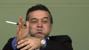 Adio scandaluri legate de arbitraje din retur?** Gigi Becali a făcut formalitățile: "Românii vor conduce doar jocuri gen U Cluj - Oțelul