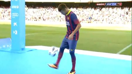 Neymar a fost prezentat oficial în tricoul BarÃ§ei. "Vreau să-l ajut pe Messi să rămână cel mai bun fotbalist din lume"