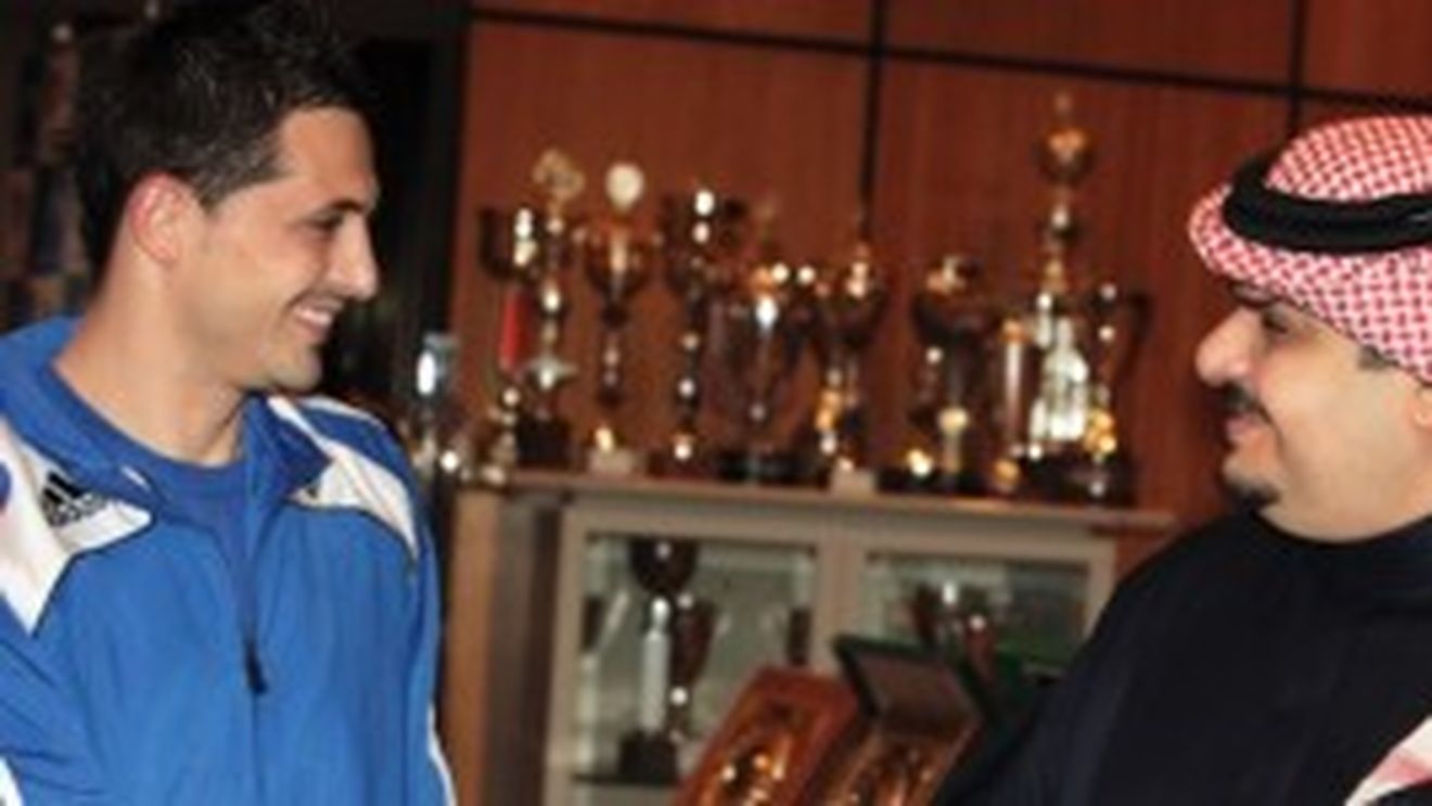 Mașină SF pentru Rădoi!**