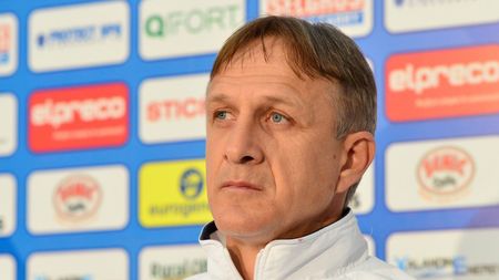 Emil Săndoi, supărat pe arbitrajul de la CFR Cluj - Chindia. „Înainte de gol, a fost un fault la mijlocul terenului"