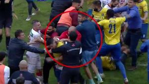 Vasile Miriuță și-a aflat pedeapsa după ce l-a bătut pe Steliano Filip, la Hermannstadt - Călărași. "E penibil ca un bărbat la 50 de ani să lovească pe la spate. Daca eram față în față, sigur nu mai apuca să facă asta" 