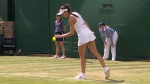 Sorana Cîrstea șochează din nou la Wimbledon! Și-a tatuat o cruce, pentru a-și destabiliza adversarele | FOTO