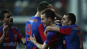 Dat afară de Becali, a redevenit jucătorul care marca meci de meci la Steaua!** Acum vrea să ajungă golgheterul Ligii 1 în tricoul unei RIVALE: "El ne va aduce TITLUL"