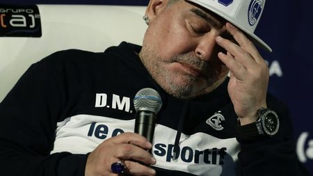 O lume întreagă îl plânge pe Diego Maradona: cele mai emoționante reacții după moartea fostului mare fotbalist!