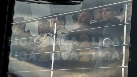 Posibilul investitor ”surpriză” care ar vrea să preia Chindia a fost la meciul cu CSC Șelimbăr. Secretomanie totală în jurul discuțiilor