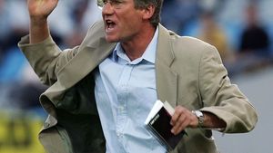 Boloni îl preia pe Rădoi**