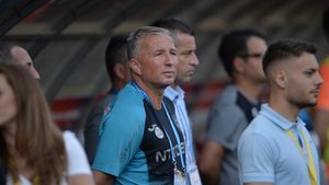 Maccabi, ca Astana. Dan Petrescu: "Au 12 jucători în naționala Israelului. Practic, jucăm cu naționala lor"