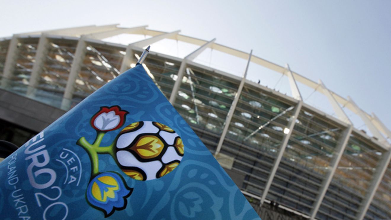 Meciurile de la barajul pentru EURO 2012:** Turcia - Croația, Estonia - Irlanda, Cehia - Muntenegru și Bosnia - Portugalia