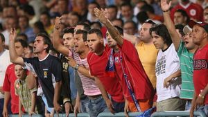 "Fanii să îl boicoteze pe Becali!" Matei: "Mă mir că nu a fost dat afară încă"