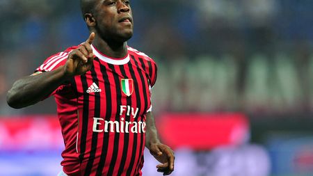 Seedorf a devenit oficial antrenorul lui AC Milan! Federația italiană i-a acordat dreptul de a sta pe bancă la meciurile din Serie A