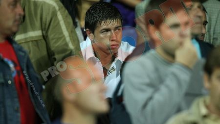 Vâtcă, suspectat de blat?** Portarul a fost lăsat în afara lotulului