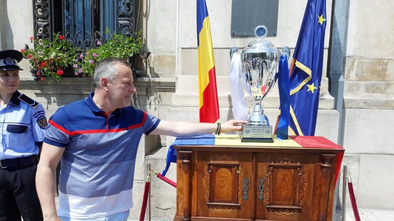 Antrenorul Craiovei, Bogdan Burcea, răbufneşte la adresa selecţionerului Ryde: "Nu am avut niciodată încredere în el!” EXCLUSIV