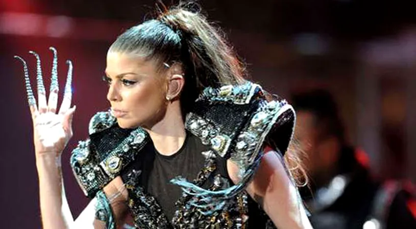 Shakira și Black Eyed Peas au deschis balul Campionatului Mondial!