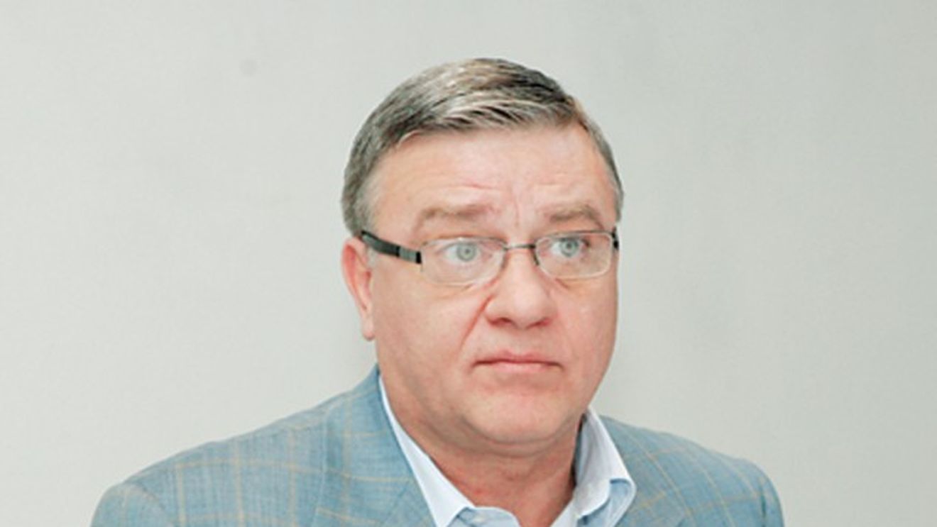 Sandu: "Tremur de frică numai dacă citesc lotul Franței!"