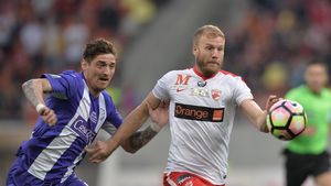 Curg ofertele pentru Nemec! Mutu: "Analizăm, e un jucător foarte dorit!" Echipe din Anglia și Germania pe urmele atacantului lui Dinamo