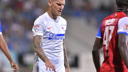 Zdenek Ondrasek a ratat ultima șansă la FCSB! Gigi Becali l-a schimbat la pauza meciului cu Șahtior Karagandî