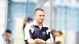 Sucevenii vor în primele opt formatii din serie