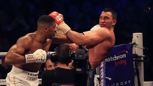 Încă un meci de cinci stele? Dialogul care a avut loc după ce Joshua l-a învins prin KO pe Klitschko