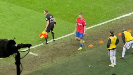 Daniel Bîrligea, reacție extrem de nervoasă după ce Gigi Becali a dat ordin să fie schimbat în FCSB - Rapid! Totul s-a văzut pe transmisiunea în direct