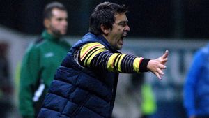 Contra a 'TURBAT' și a terminat meciul cu Astra în tribună!** "Nu e posibil ca un arbitru de Ligă să facă așa ceva!" Cum explică 'Guriță' ce s-a întâmplat