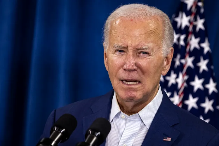 "Sunteți nişte mizerii". E scandal, după ce Joe Biden a anunțat că are cancer la prostată