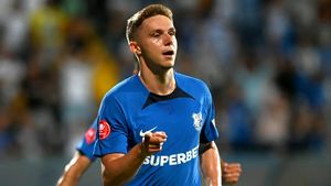 Denis Alibec, mesaj pentru Louis Munteanu, după „dubla” din meciul Rapid - Farul 1-2!