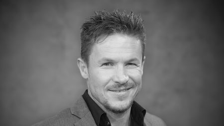Mihaela Rădulescu a cedat și a început să plângă când a văzut ce au făcut prietenii lui Felix Baumgartner pentru a-i cinsti memoria