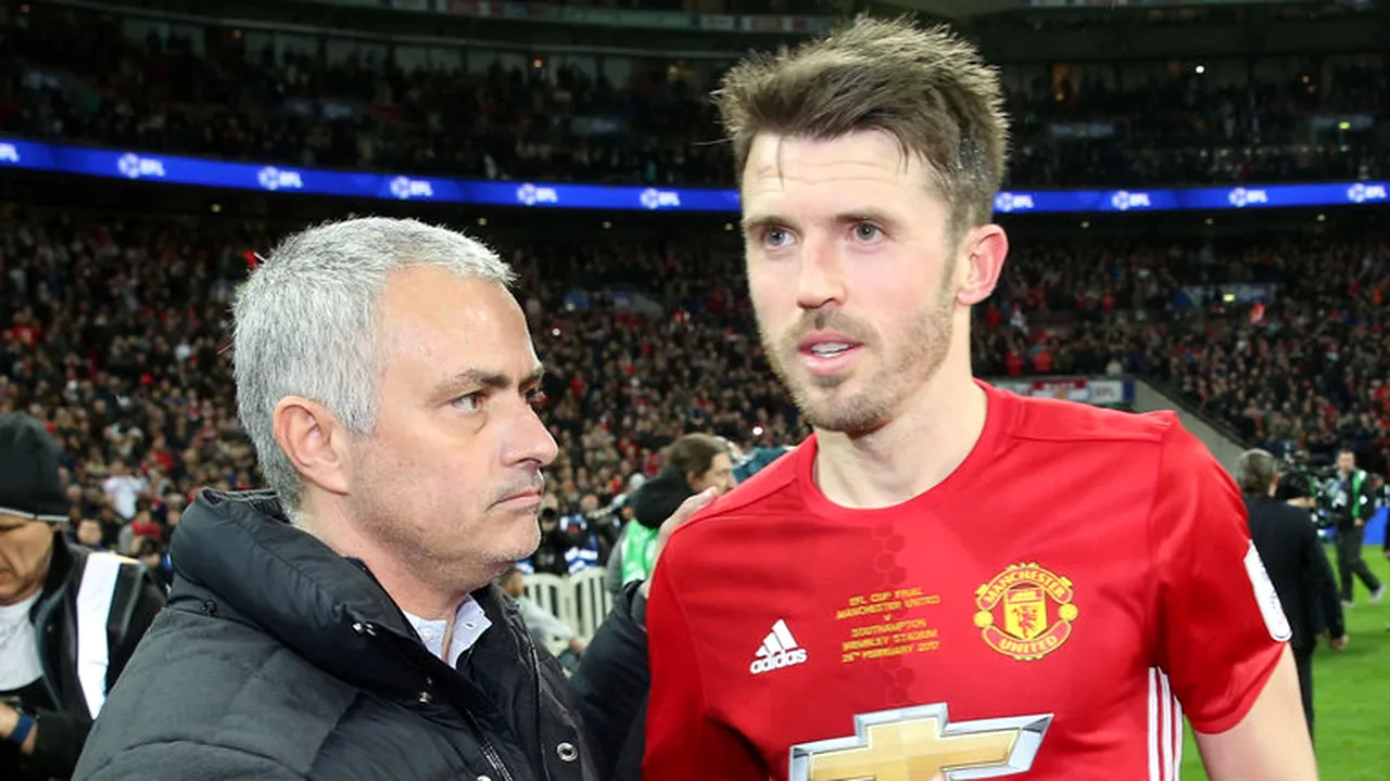 Mourinho nu-și lasă cel mai experimentat jucător să plece! Un nou contract cu United semnat de Michael Carrick: 