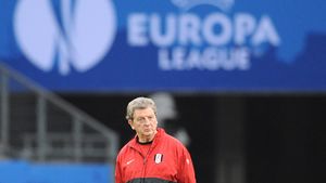 Roy Hodgson: "Sir Bobby Robson ne va ajuta să câștigăm Europa League"