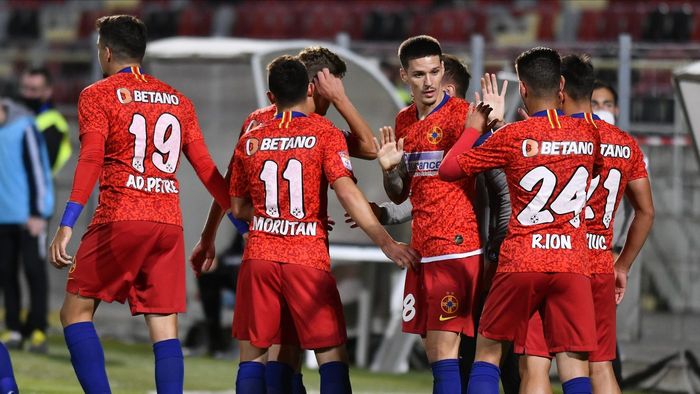 FCSB - FC Argeș 3-0 | Gigi, cât mai costă Man? Fotbalistul roș-albaștrilor reușește un hattrick de senzație și își duce echipa pe podium | VIDEO