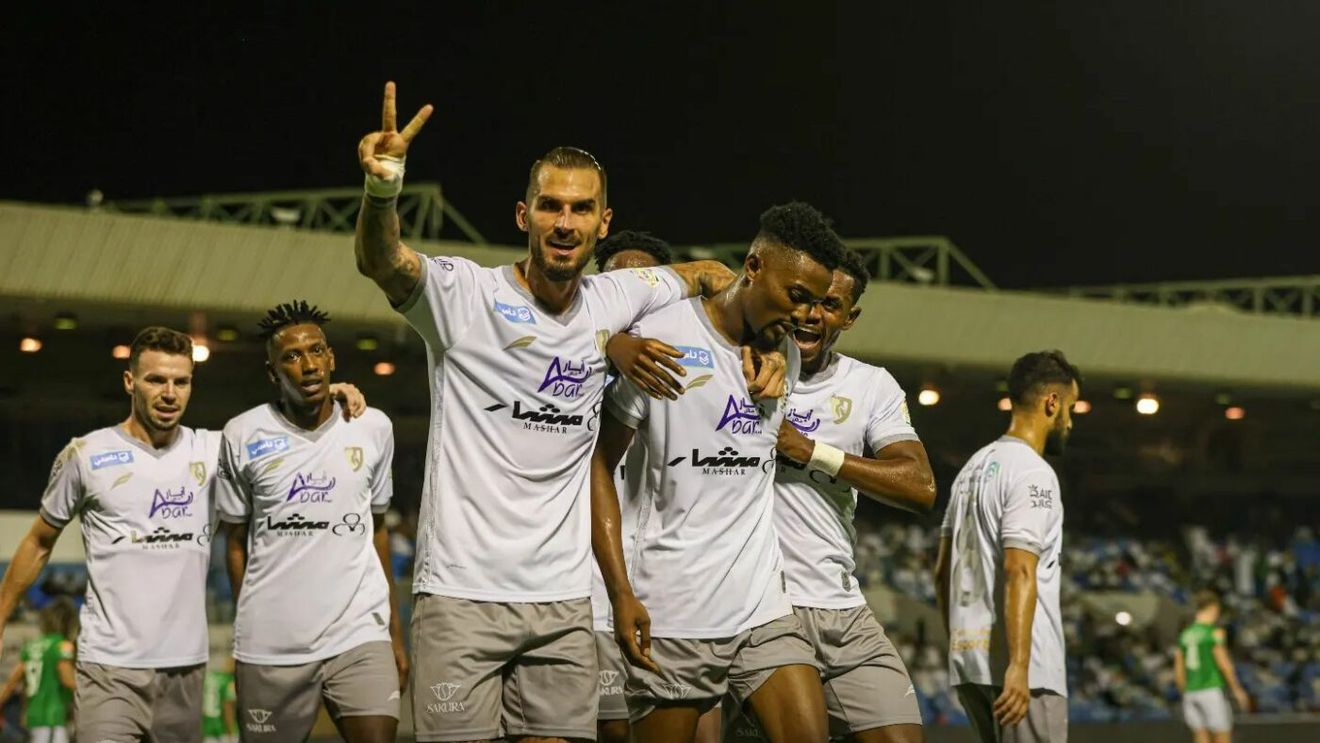 Fotbaliștii din Superliga fac show în liga bogaților din Arabia Saudită! Andrei Cordea și Marko Dugandzic au dat pase de gol în Al-Ettifaq - Al Tae