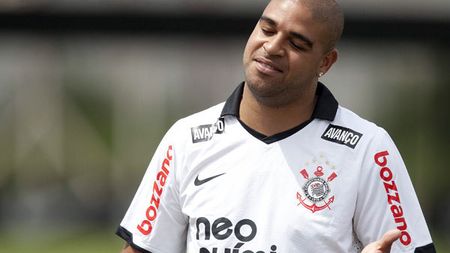 Cea mai tare rețetă de slăbit! Adriano, închis în hotel și ținut nemâncat:** "Slăbești doar dacă te oprești din mâncat?" :)