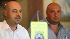 RCM Timișoara vrea să ia campionatul cu un președinte nou!** Se întoarce și Makapelu