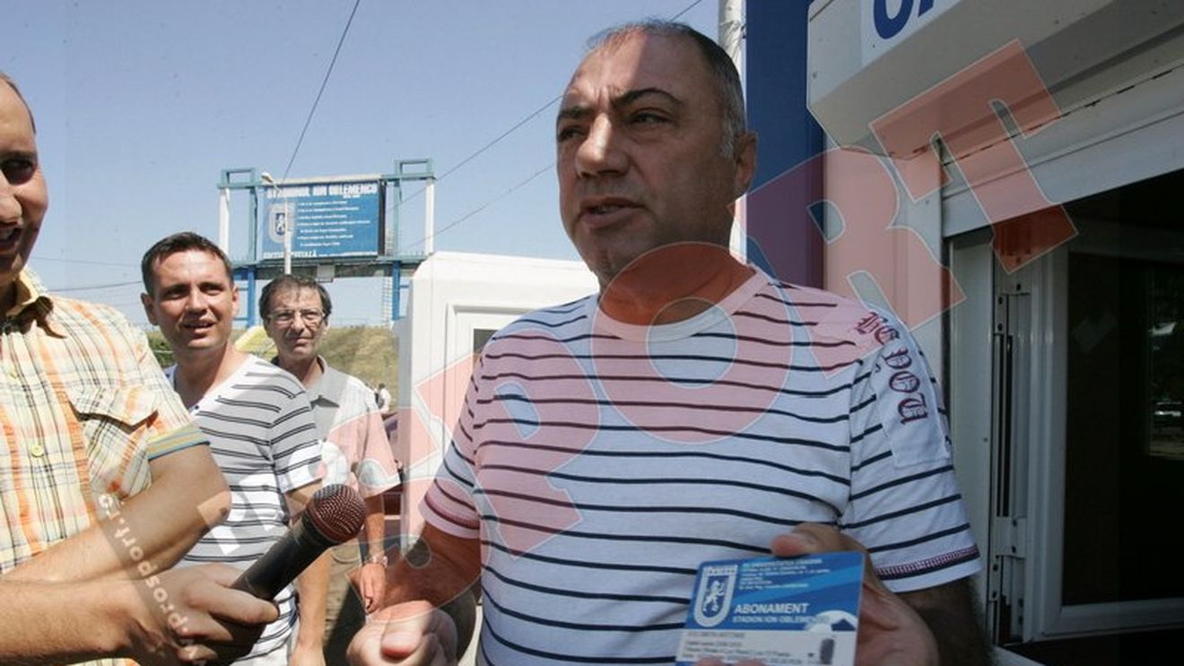 Primarul, primul abonat VIP