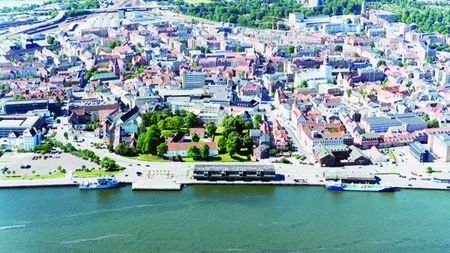 150 de euro spălatul tricourilor!