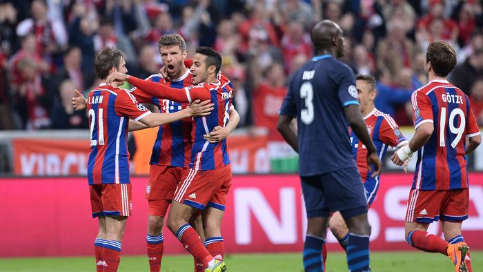 UEFA a anunțat echipa "sferturilor" Champions League! 4 jucători de la Bayern și doi fotbaliști eliminați din competiție au prins primul 11