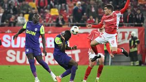 Alberto Soro, de la „o greșeală de apreciere a profilului”, la eroul lui Dinamo din meciul cu CFR Cluj. „Câinii” au făcut tot posibilul să scape de spaniolul adus la solicitarea lui Zeljko Kopic: „Au fost momente grele pentru mine”