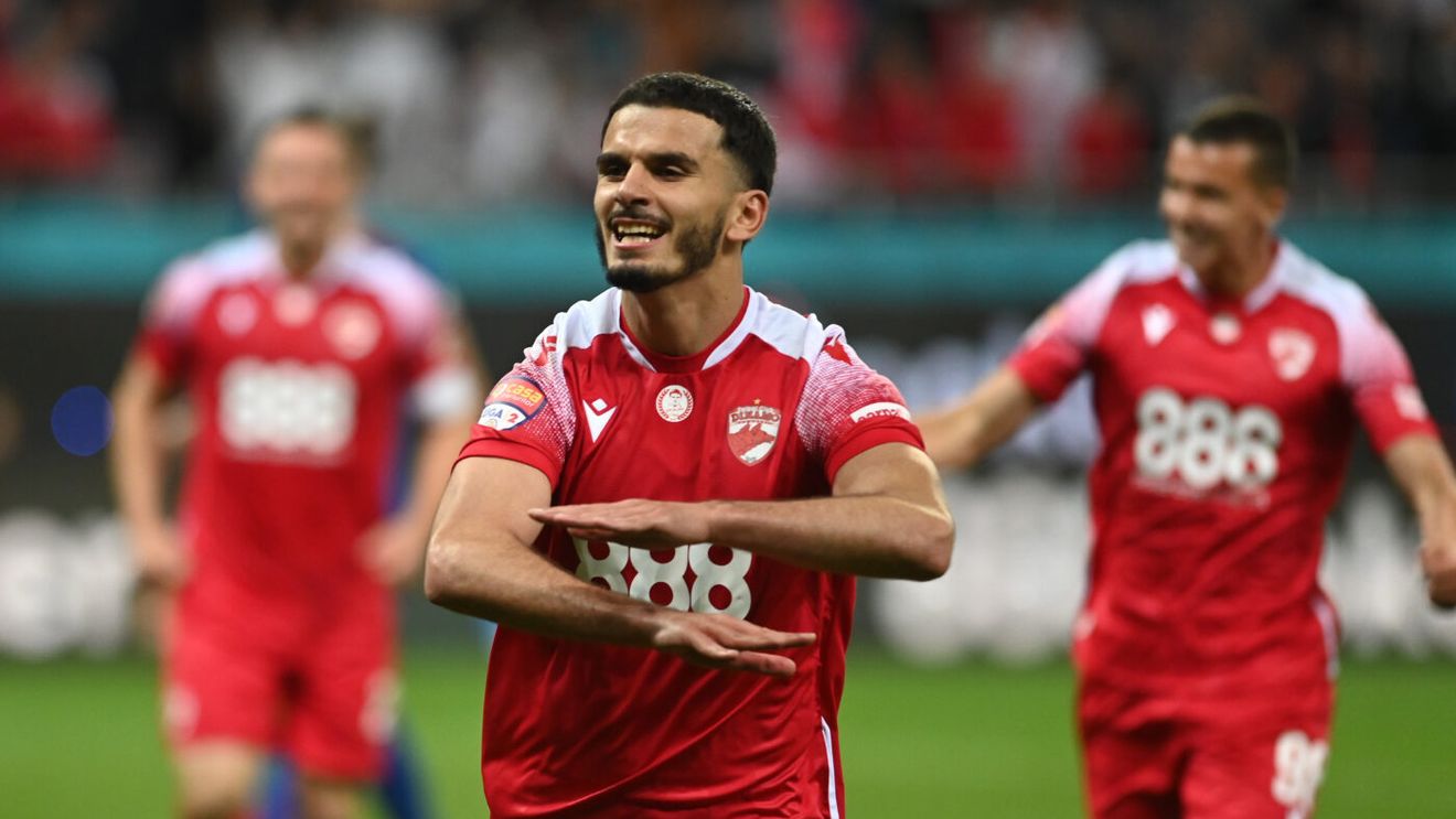 Dinamo București a anunțat oficial despărțirea de Lamine Ghezali: îl vinde la un preț ridicol! Cu ce echipă semnează fotbalistul francez