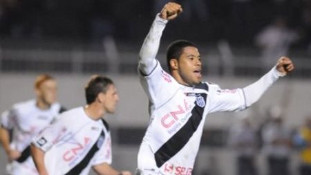 Vasluiul a transferat o echipă întreagă!** EXCLUSIV Încă un brazilian lângă Wesley: el este atacantul care îl poate face uitat pe 'Ada'