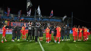 Unul dintre eroii FCSB în victoria 1-0 de la Farul, cadou surprinzător, în direct, la TV, pentru iubita lui! „Nu i-am luat nimic de ziua ei, așa că îi dăruiesc asta”