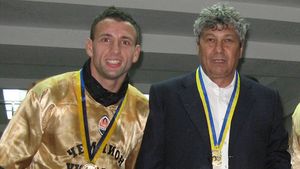 Mircea Lucescu**: "Când mă uit la Raț, mă gândesc la Maldini"