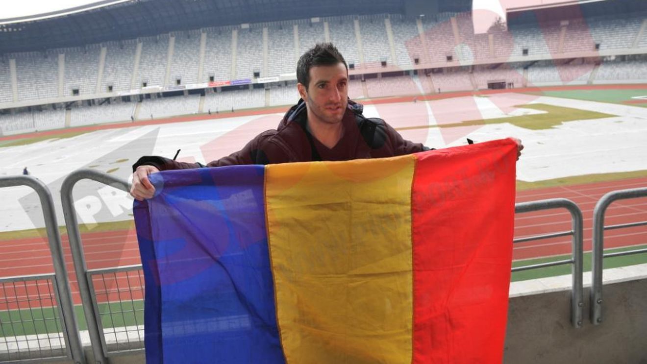 FOTO EXCLUSIV Max Nicu, prezentat oficial la "U" Cluj: "M-am întors acasă. Vreau la națională"