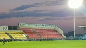 Încă o echipă din Liga 1 își face stadion. Va avea 12.000 de locuri și va purta numele lui Mircea Lucescu: "Vom face și un teatru la una dintre peluze"