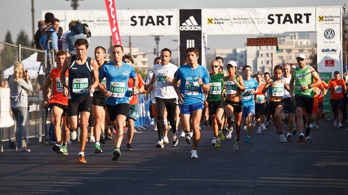 Alergători din peste 35 de țări, la Maratonul București